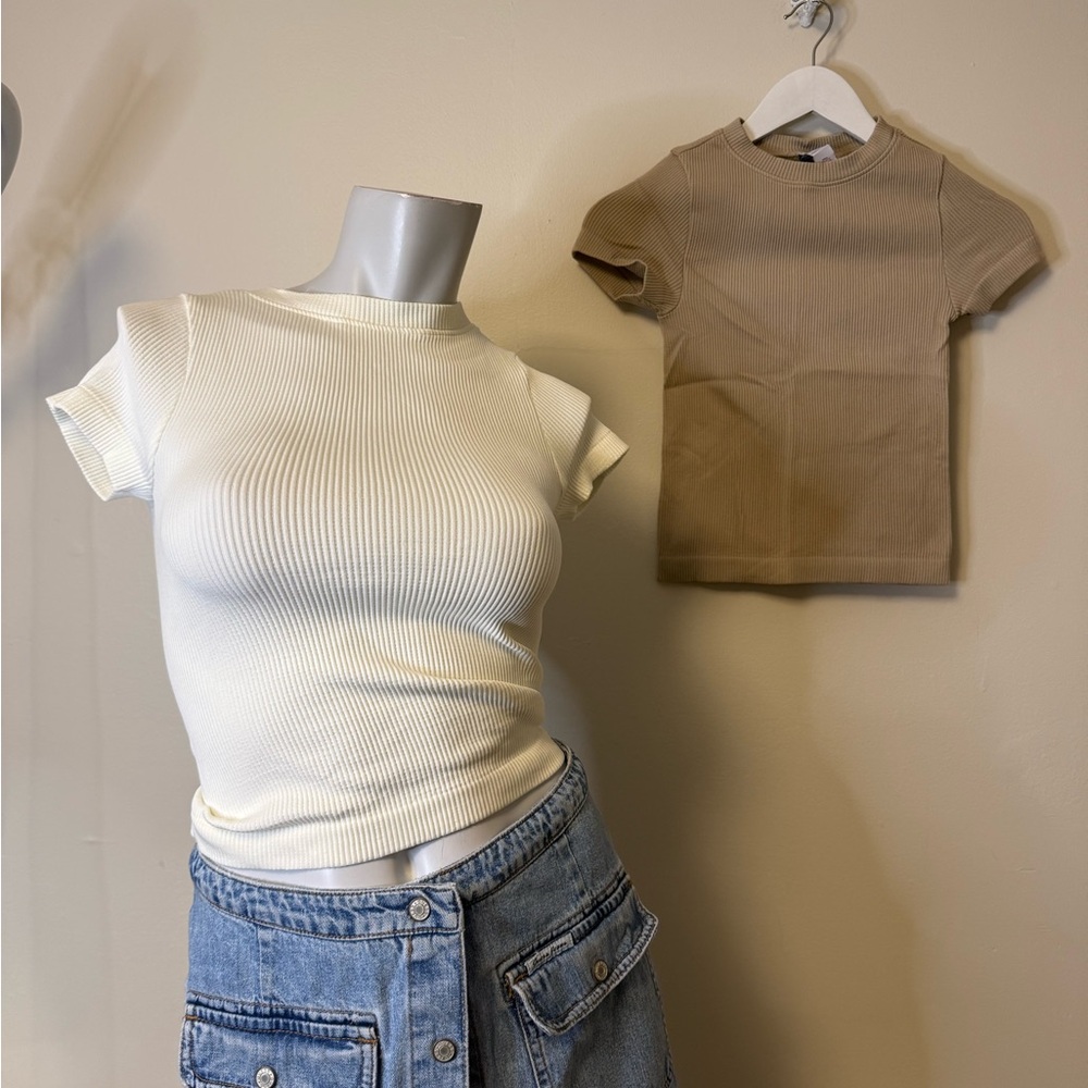 Old Navy Short Sleeve Ribbed Tees - Cream and Tan